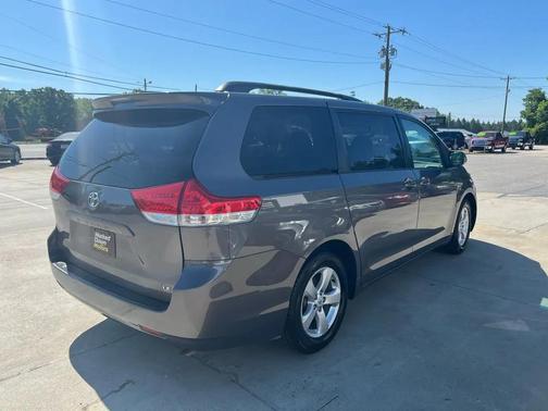Predawn Gray Mica 2011 Toyota Sienna LE