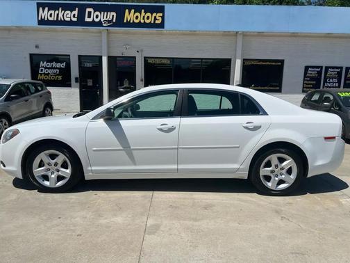 Summit White 2012 Chevrolet Malibu LS