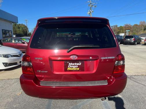 2004 Toyota Highlander Base