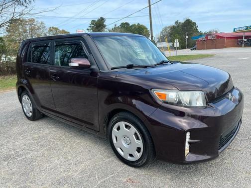 2014 Scion xB Release Series 10.0
