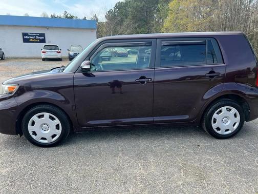2014 Scion xB Release Series 10.0