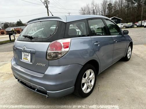 2007 Toyota Matrix Base