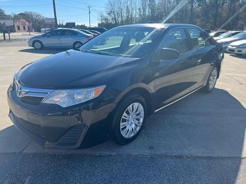 2013 Toyota Camry LE