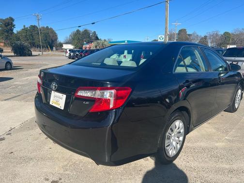 2013 Toyota Camry LE