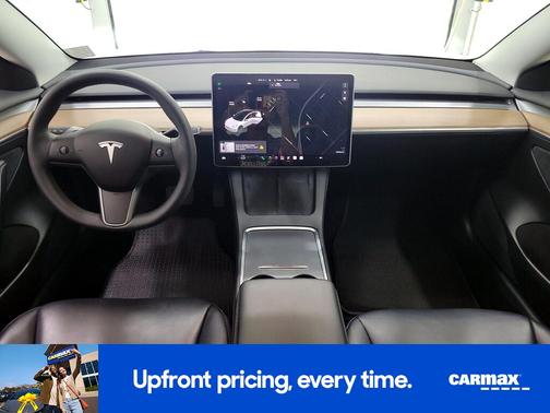 White 2022 Tesla Model 3