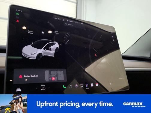 White 2022 Tesla Model 3