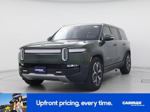 Green 2024 Rivian R1S Adventure Dual-Motor Large