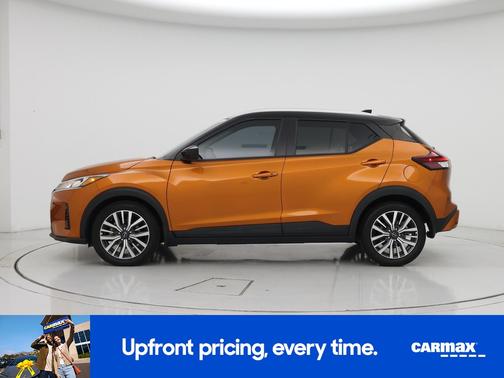 Orange 2023 Nissan Kicks SV