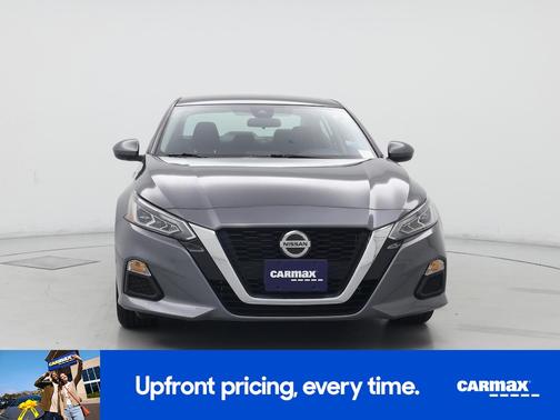 2022 Nissan Altima SV