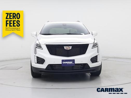 White 2023 Cadillac XT5 Sport