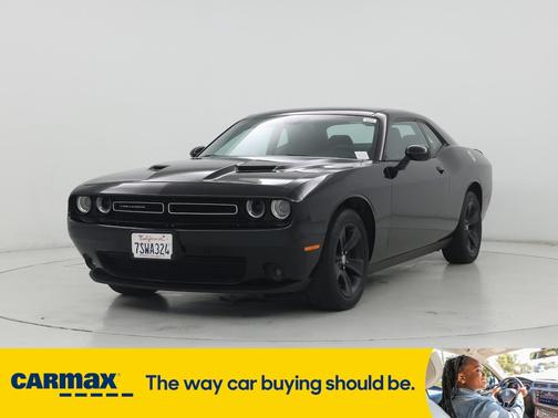 2015 Dodge Challenger SXT