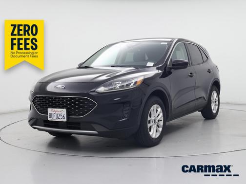 Black 2020 Ford Escape SE