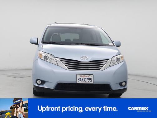 2017 Toyota Sienna XLE Premium