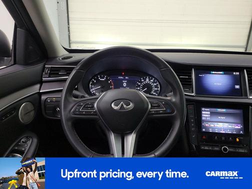 White 2023 INFINITI QX50 Luxe