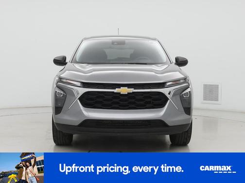 Gray 2025 Chevrolet Trax LS