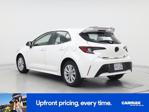 2025 Toyota Corolla Hatchback SE