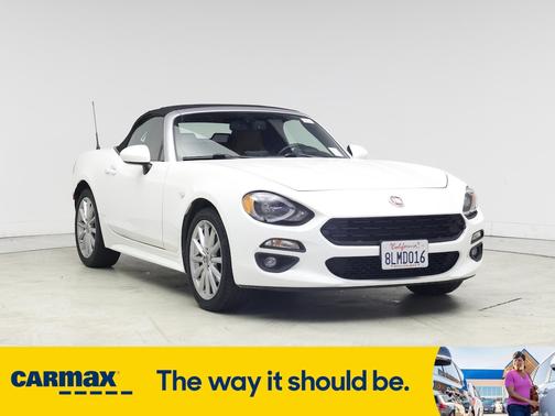 2019 FIAT 124 Spider Lusso