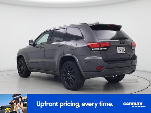 Gray 2018 Jeep Grand Cherokee Altitude