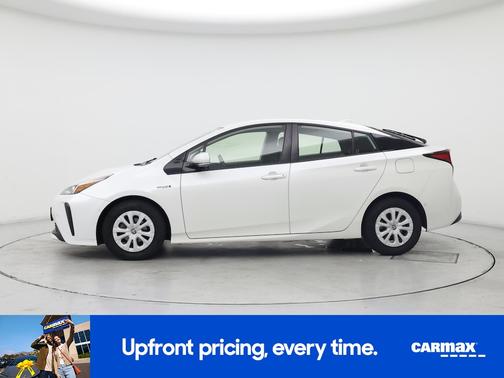 2020 Toyota Prius LE