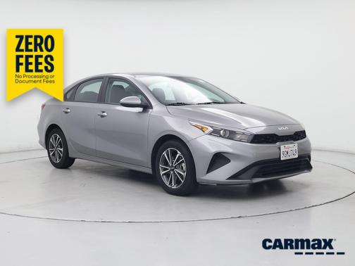 Silver 2023 Kia Forte LXS