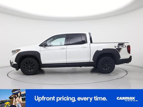 White 2022 Honda Ridgeline Black Edition