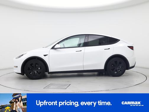 White 2022 Tesla Model Y Long Range
