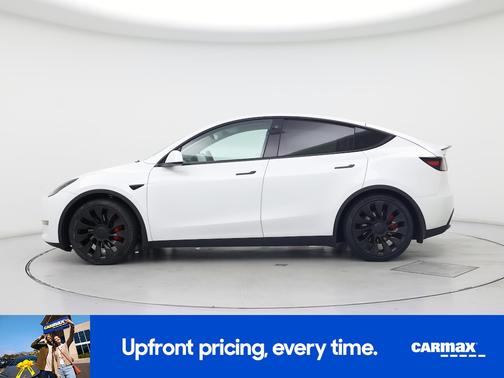White 2023 Tesla Model Y Performance