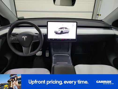 White 2023 Tesla Model Y Performance