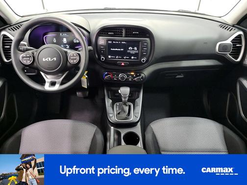 Gray 2025 Kia Soul LX