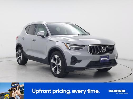 Gray 2025 Volvo XC40 B5 Plus Bright Theme