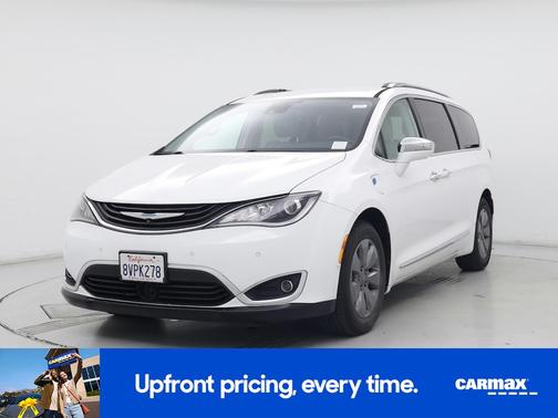 2018 Chrysler Pacifica Hybrid Limited