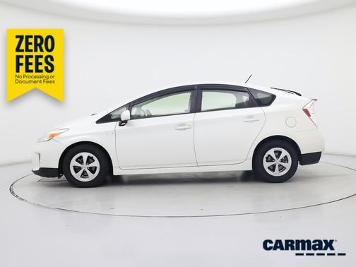 White 2015 Toyota Prius Three