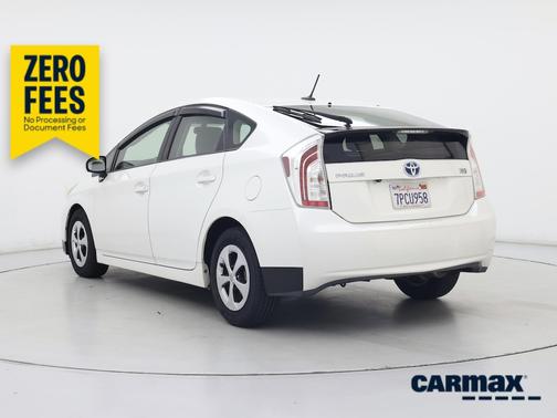 White 2015 Toyota Prius Three