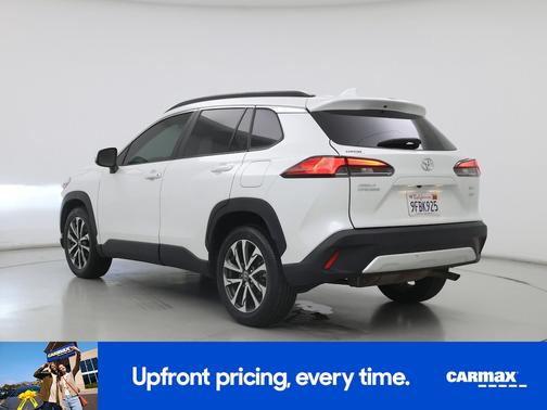 White 2023 Toyota Corolla Cross XLE