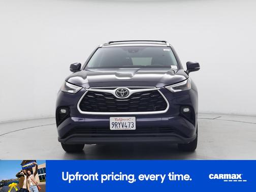 Blue 2022 Toyota Highlander XLE