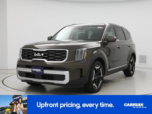 Green 2025 Kia Telluride S