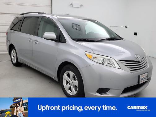 Silver 2017 Toyota Sienna LE