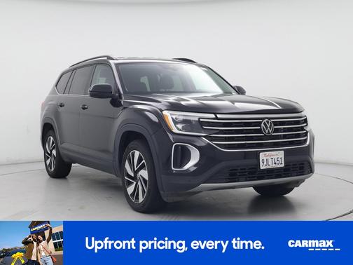 Black 2024 Volkswagen Atlas SE w/Tech