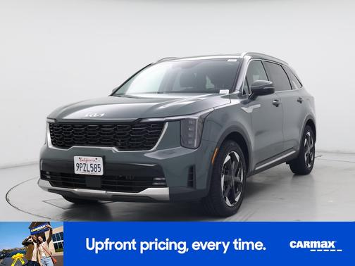 Green 2025 Kia Sorento Hybrid EX