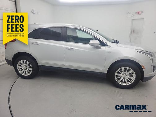 Silver 2017 Cadillac XT5