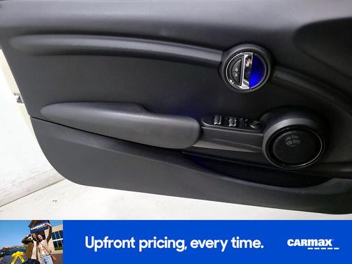 2016 MINI Convertible