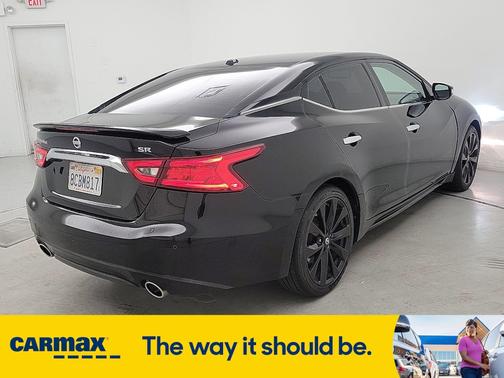 2017 Nissan Maxima SR