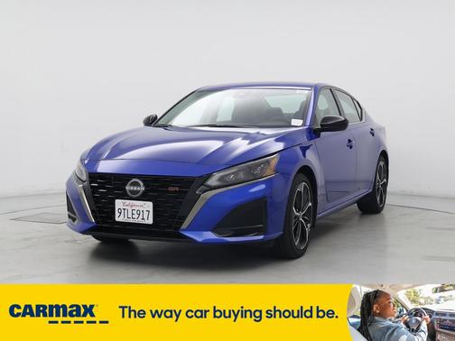 2025 Nissan Altima SR