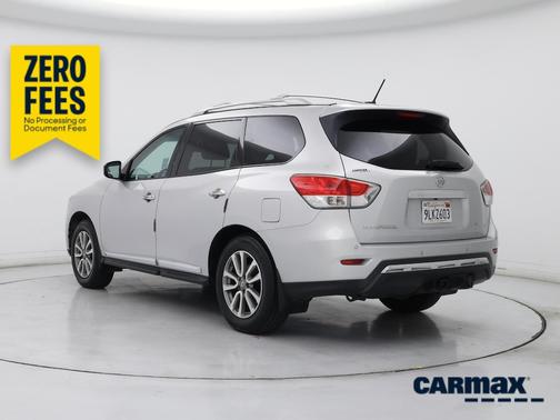 Silver 2014 Nissan Pathfinder SL