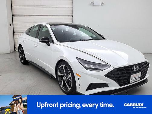 White 2022 Hyundai SONATA SEL Plus