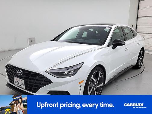 White 2022 Hyundai SONATA SEL Plus