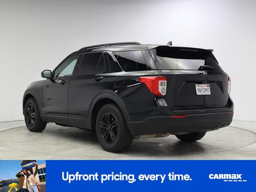 Black 2022 Ford Explorer XLT
