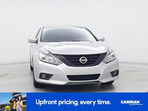Silver 2016 Nissan Altima SV