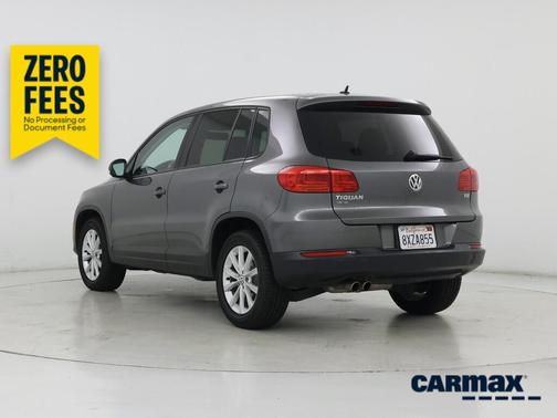 Gray 2017 Volkswagen Tiguan Limited