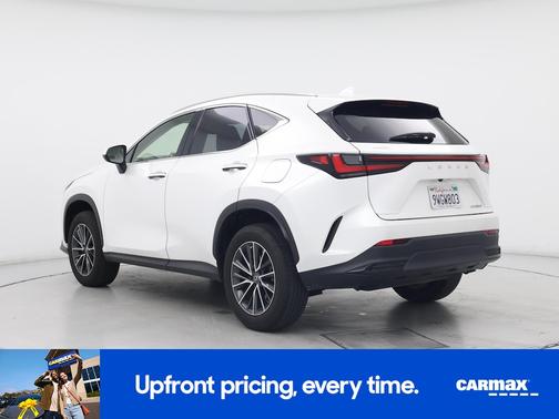 White 2024 Lexus NX 250